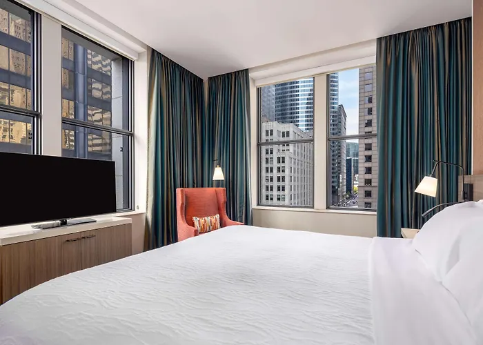 Hilton Garden Inn- Loop Chicago