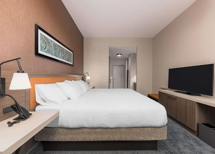 Hilton Garden Inn- Loop Chicago