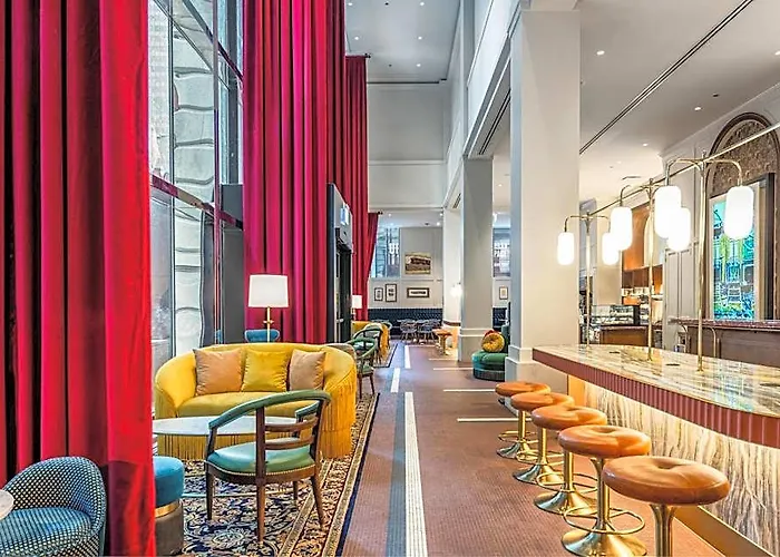 Hilton Garden Inn- Loop 3*