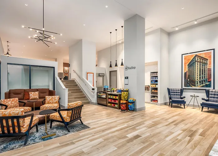 Hilton Garden Inn- Loop Hotel